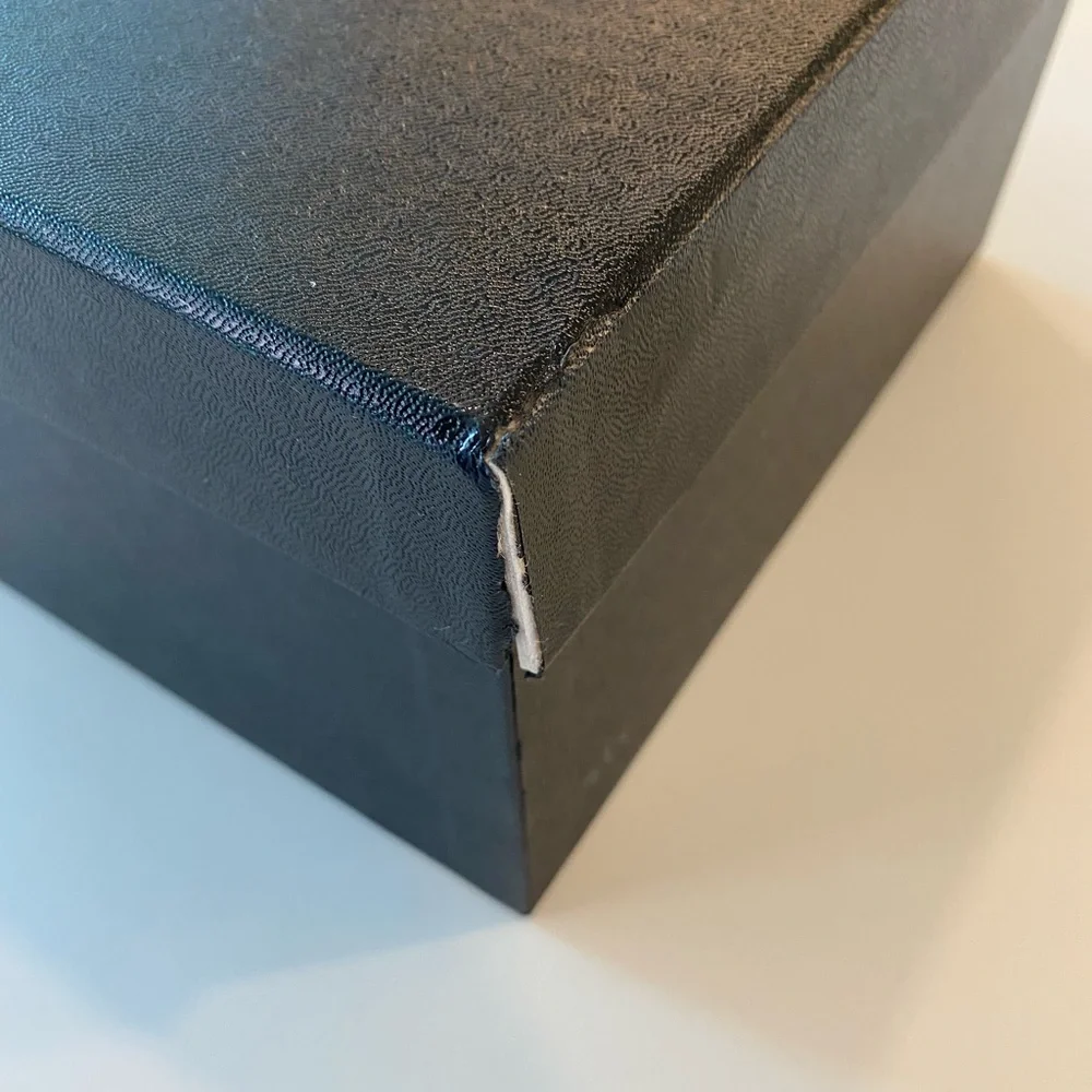 Chanel Box - Picture 3 of 7